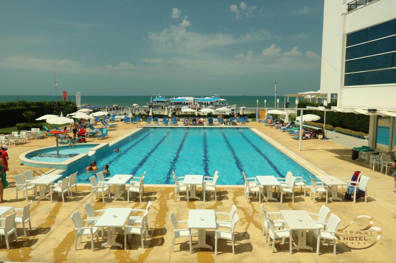 Škalngur Hotel Bleart מראה חיצוני תמונה