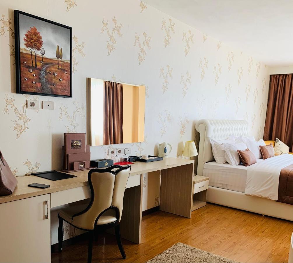 Škalngur Hotel Bleart מראה חיצוני תמונה