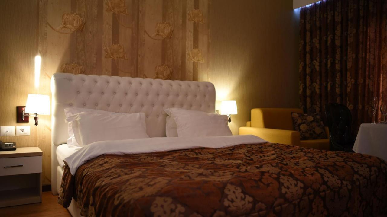 Škalngur Hotel Bleart מראה חיצוני תמונה
