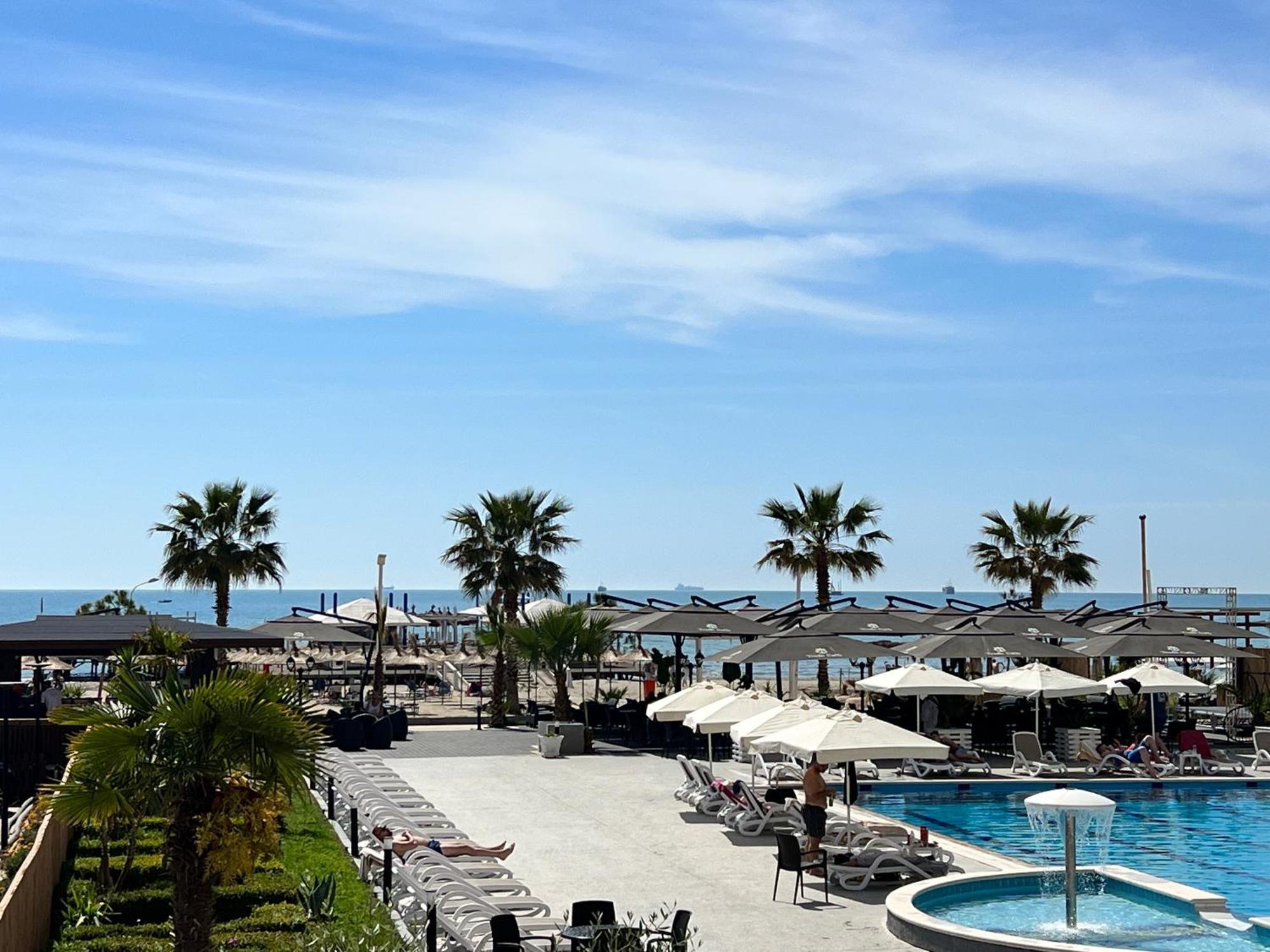 Škalngur Hotel Bleart מראה חיצוני תמונה
